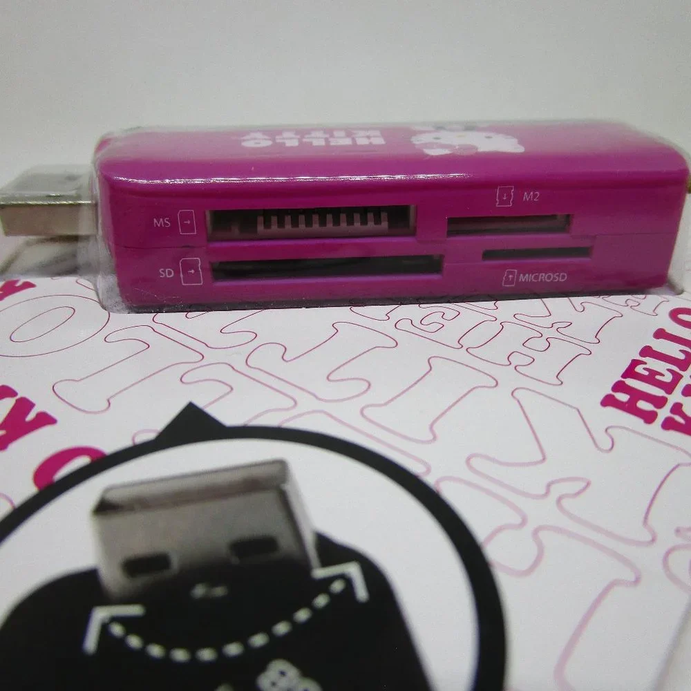 portable 40-in-1 card reader